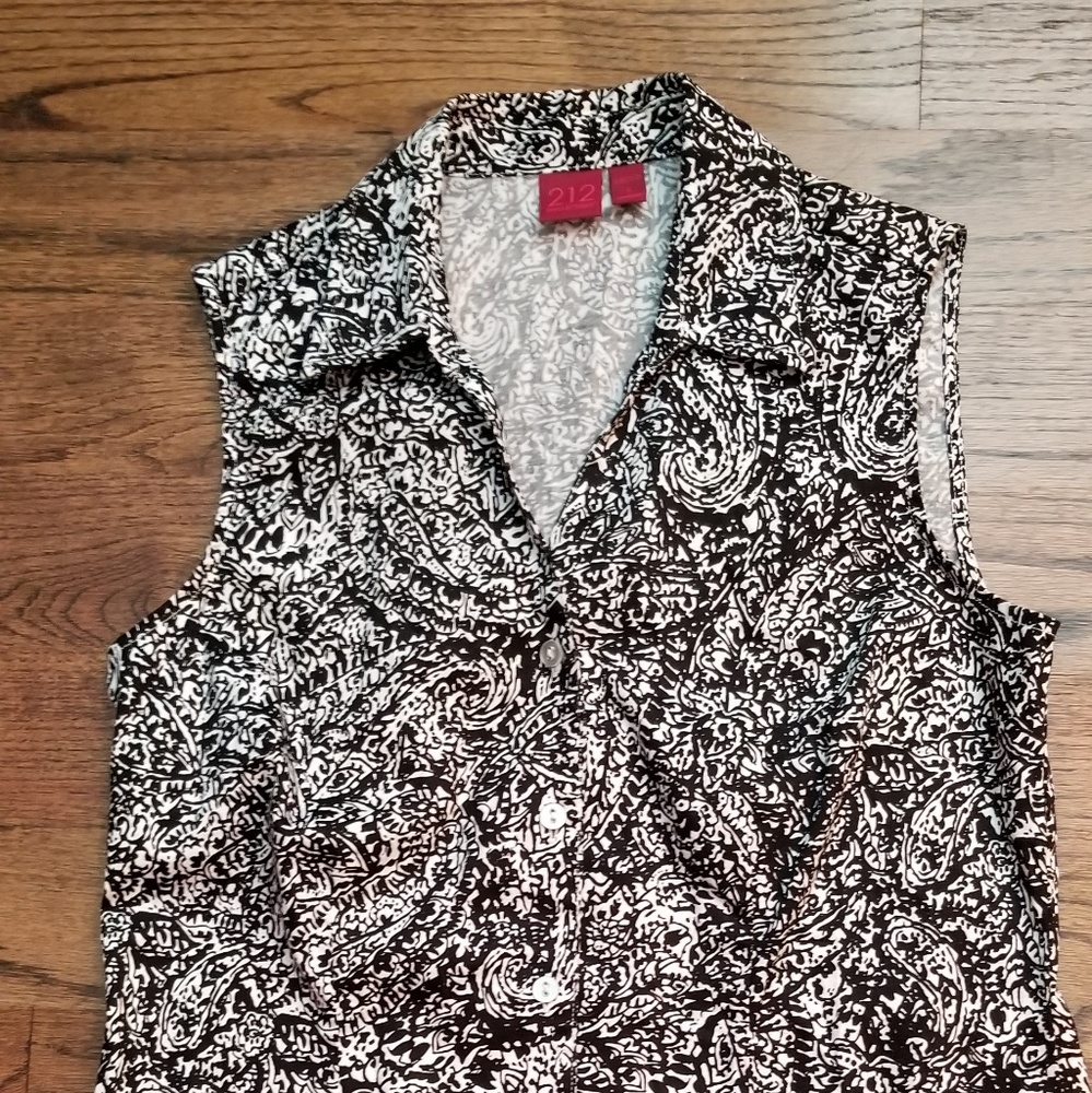 212 Collection Black Paisley White Print Top Sz S